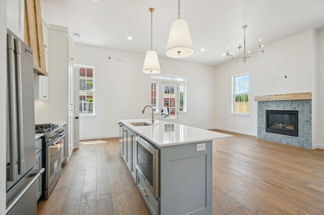 Building Photo - Classic Cape Cod Meets Modern Glam: Your D...