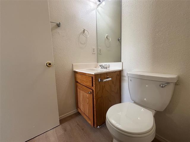 Building Photo - 300 S Magnolia St