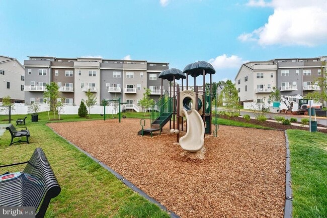 Building Photo - 21460 Mount Sterling Ter