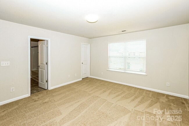 Building Photo - 7442 Sienna Heights Pl