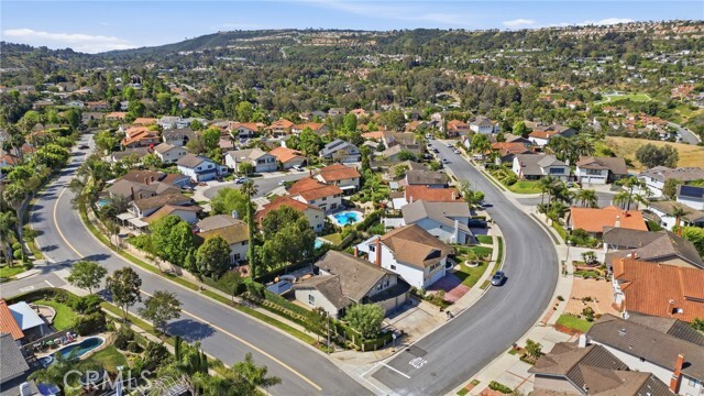 Building Photo - 29142 Bobolink Dr