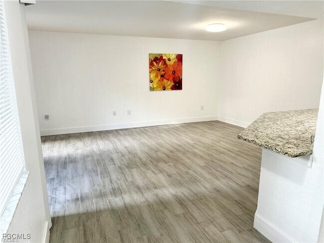 Building Photo - 3120 Seasons Way