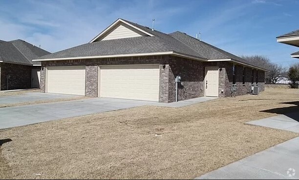 Building Photo - 107 Ashley dr