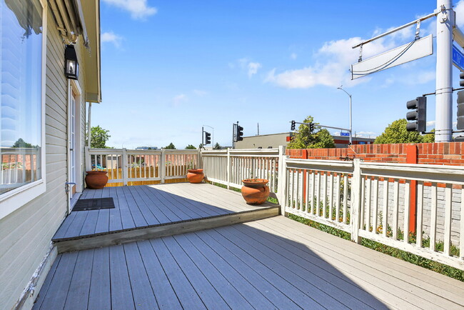 Building Photo - $3,195 - 4 Bed, 2 Bath Home in Broomfield ...