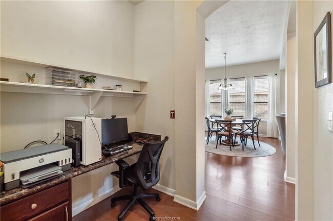 Building Photo - 4205 Cripple Creek Ct