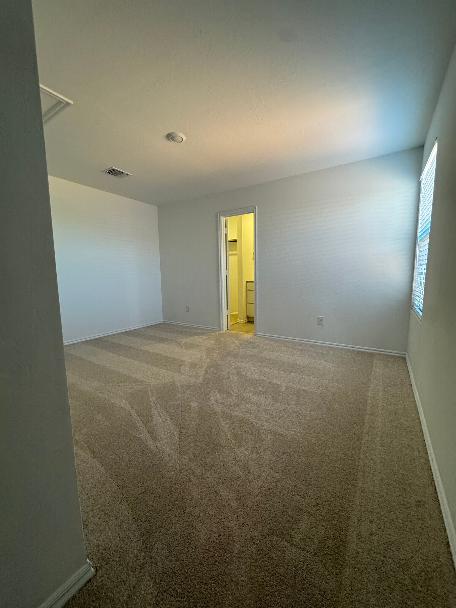 Building Photo - 3239 NW 147th Ter