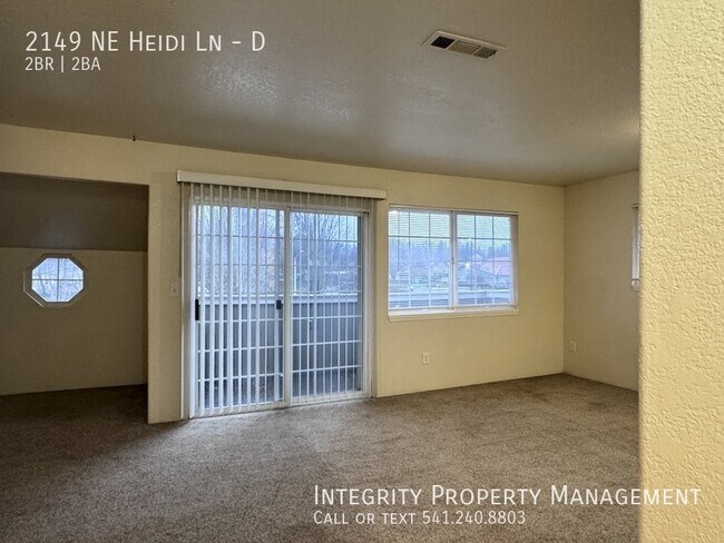 Building Photo - 2149 NW Heidi Ln