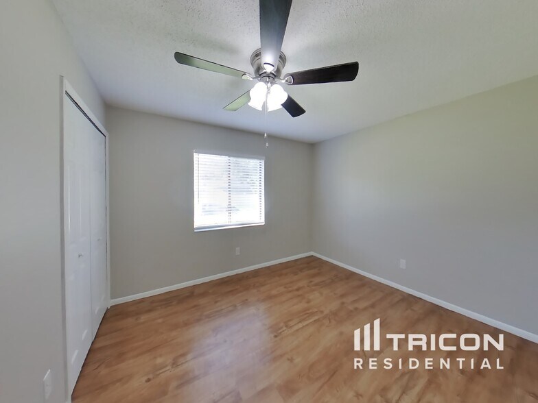 Building Photo - 1108 Robin Dr