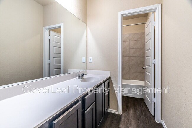 Building Photo - 6026 Galena Rock