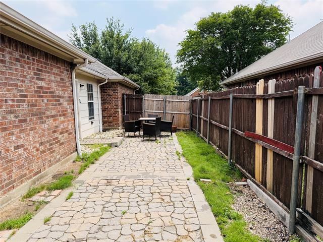 Building Photo - 11956 Kingsville Dr