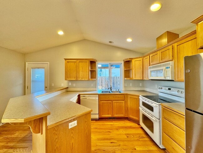 Building Photo - Fantastic Ranch Home in Battleground with ...