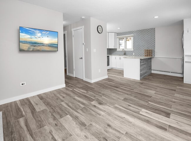 Building Photo - 2448 Garmisch Dr