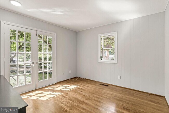 Building Photo - 1011 Shipman Ln