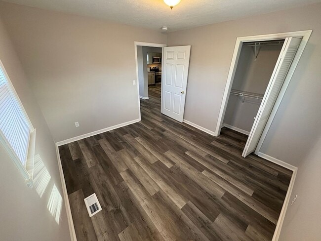 Building Photo - 509 Franklin Rd