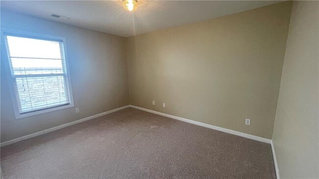 Building Photo - 2066 Peach Shoals Cir