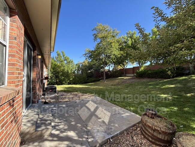 Building Photo - 3980 E Phillips Cir