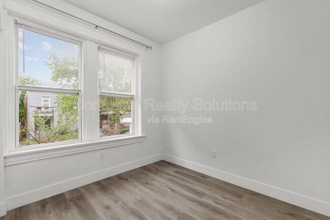 Building Photo - 3702 Meramec St