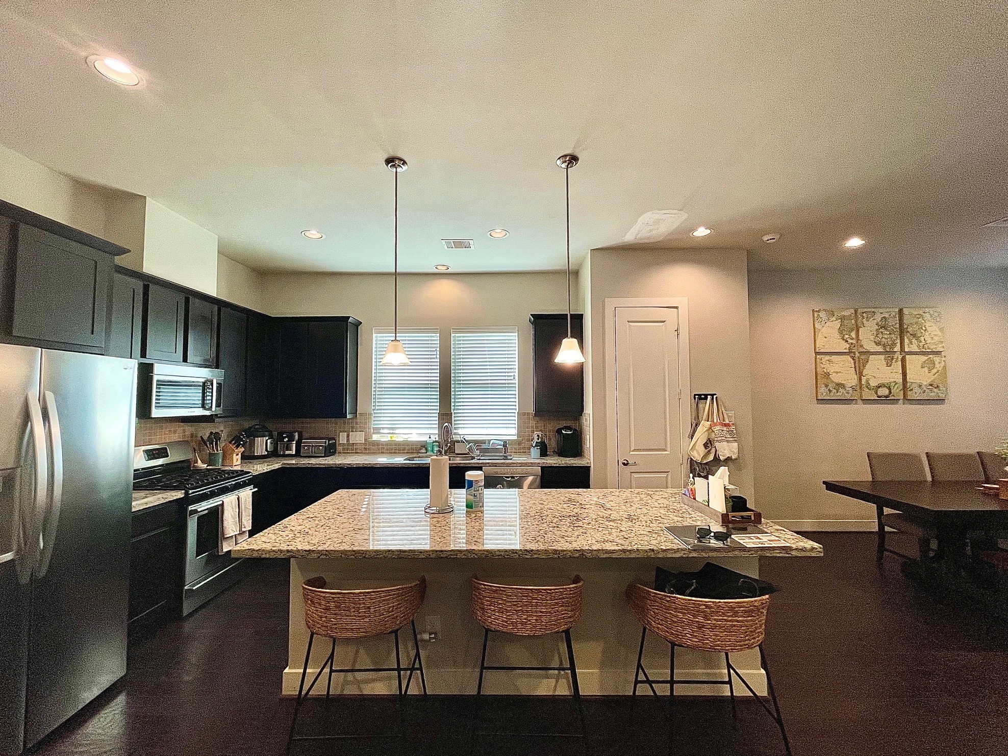 Building Photo - 2009 Patterson St