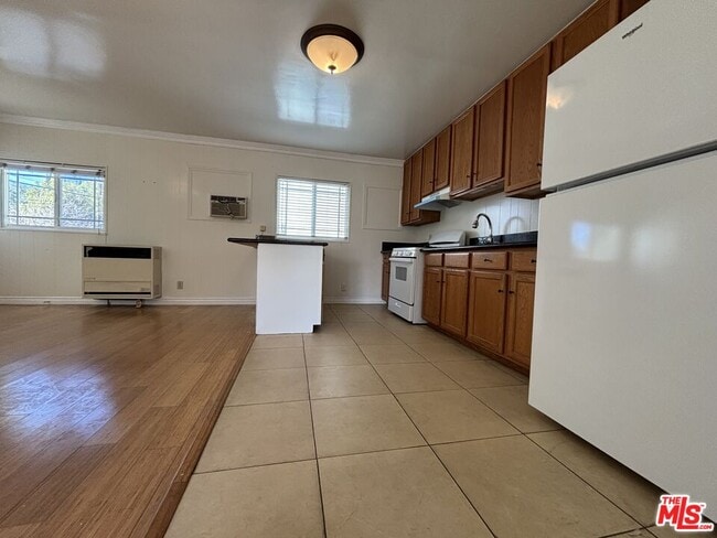 Building Photo - 1516 Talmadge St