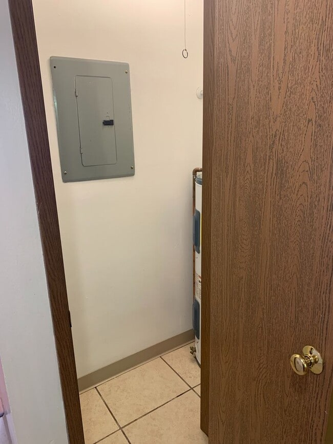 Interior Photo - Indianola Park Apartments