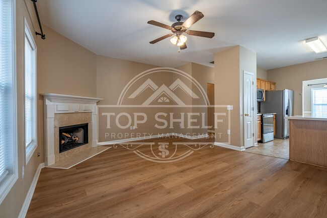 Building Photo - 32 Brookvalley Ct W