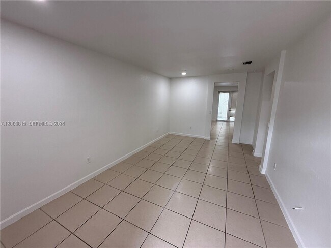 Building Photo - 9465 SW 171st Ct