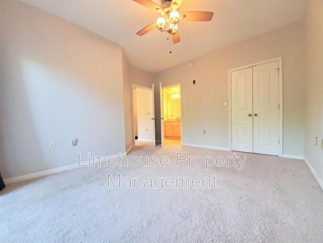 Building Photo - 1400 Granby St