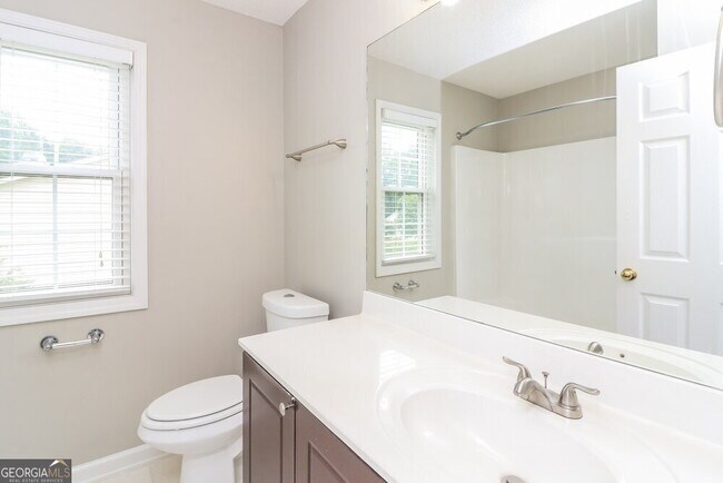 Building Photo - 1005 Crooked Creek Ct SE