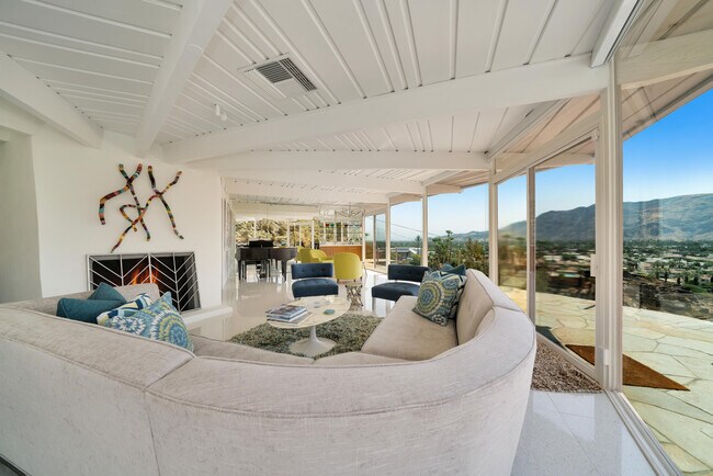 Building Photo - 17 Cahuilla Hills Dr