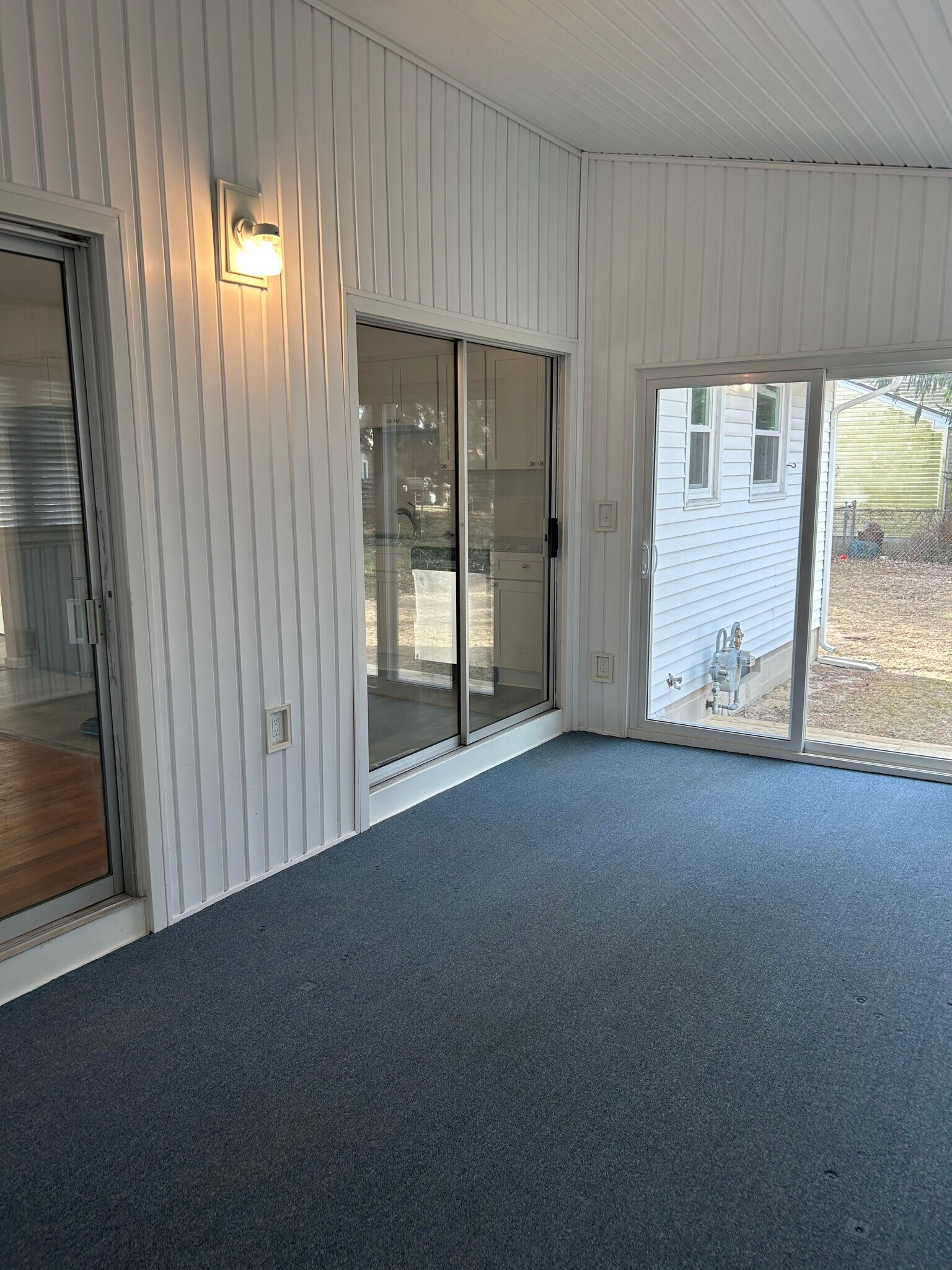 Building Photo - 207 Steven Dr