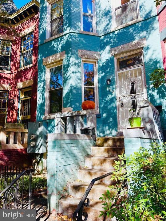 Building Photo - 119 W St NW