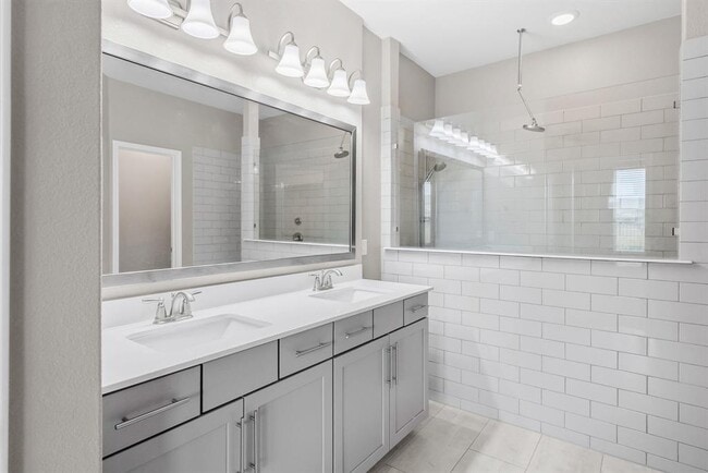 Building Photo - 408 Andele Way