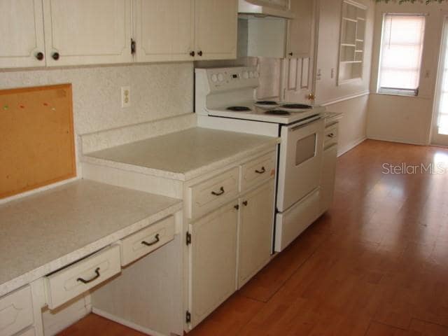 Building Photo - 3112 Chase Cir