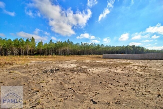 Building Photo - 1560 Arnall Dr