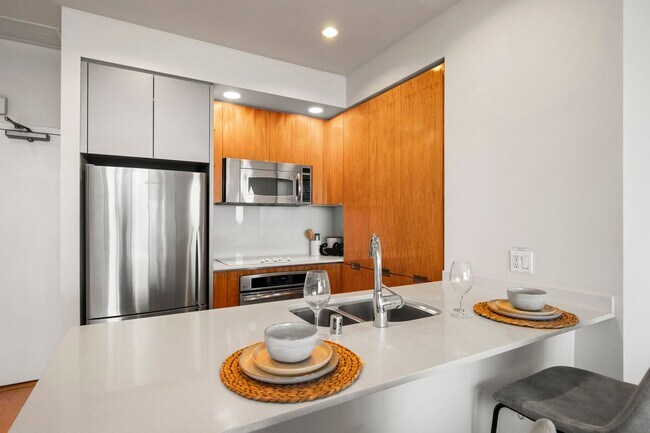 Building Photo - Stunning East Village 2 Bedroom at Alta! 2...