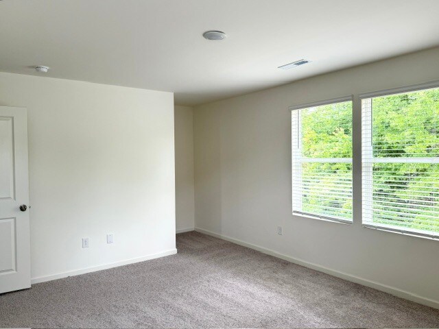 Building Photo - 2429 Brookville Dr