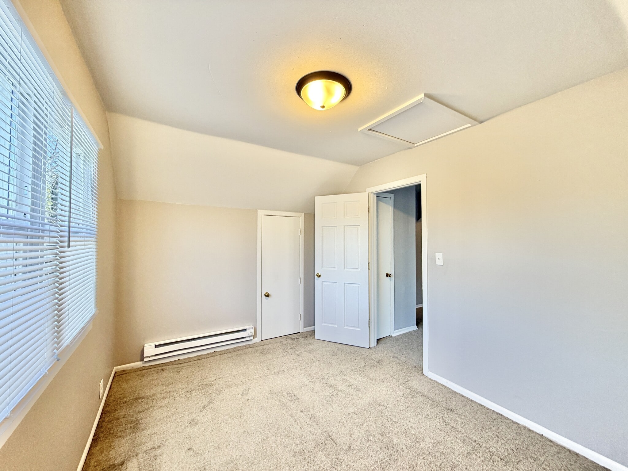 Building Photo - 1310 Copeland Ave