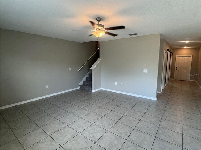 Building Photo - 5415 Amaryllis Garden St