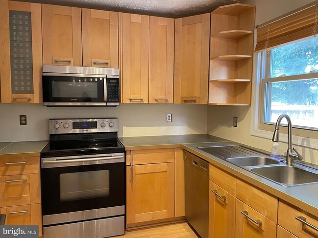 Building Photo - 857 Flagler Dr