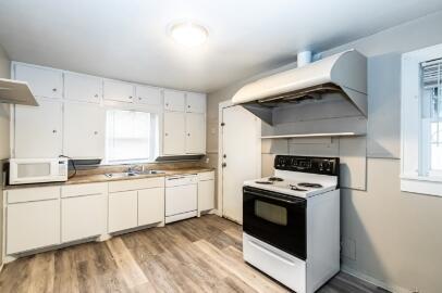 Building Photo - 2310 15th St