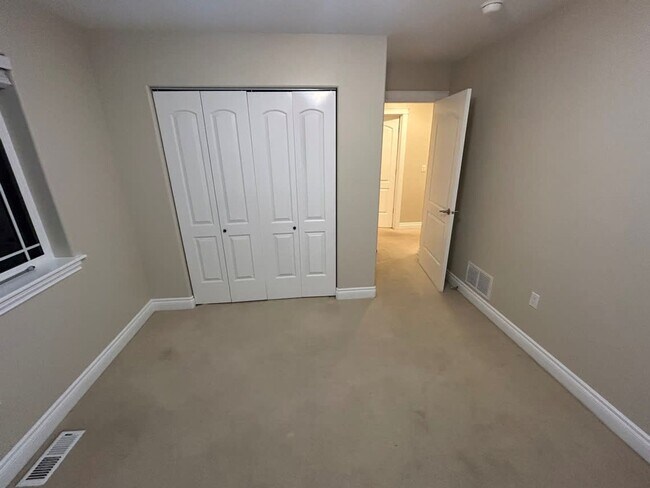 Building Photo - Charming Wasilla Haven: 4BR, 2.5BA Gem wit...