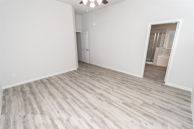 Building Photo - 21615 Tea Tree Olive Pl