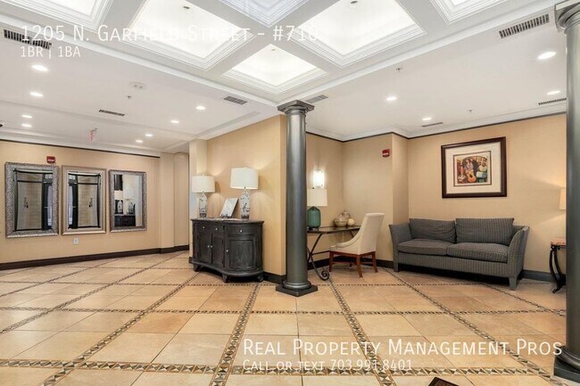 Building Photo - Beautiful Condo at Popular Station Square,...