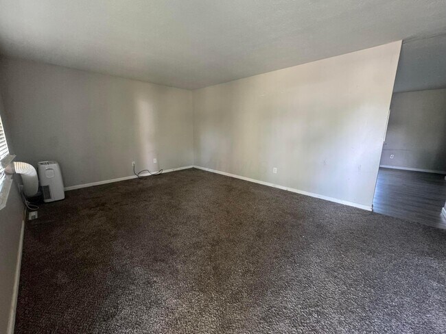 Building Photo - 4247 Arbury Ln