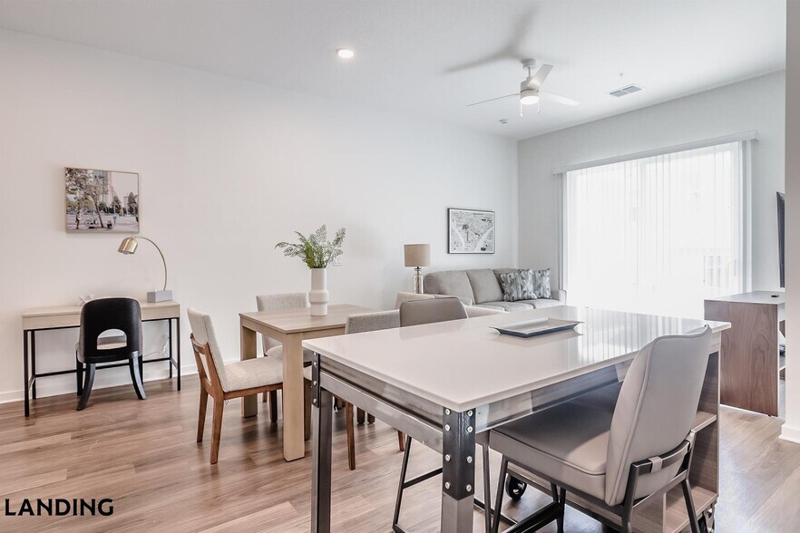 Building Photo - 515 Corso Ln