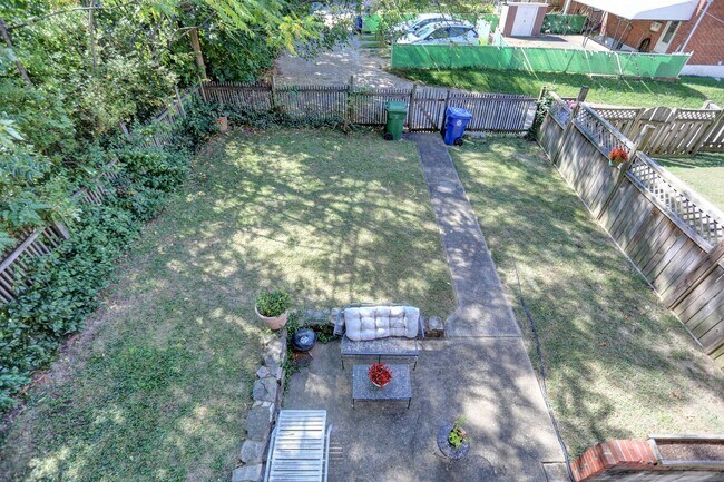 Building Photo - Cedarcroft Property