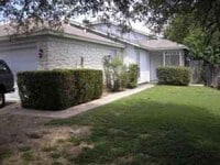 Building Photo - Dellrey-12309