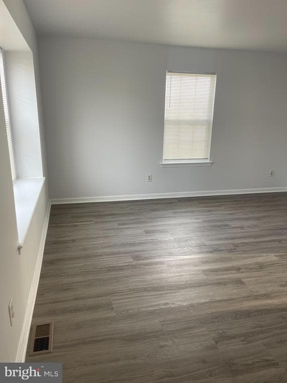 Building Photo - 288 Vincent Cir