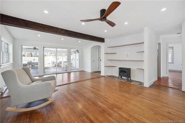 Building Photo - 35 Caldwell Ave Ave