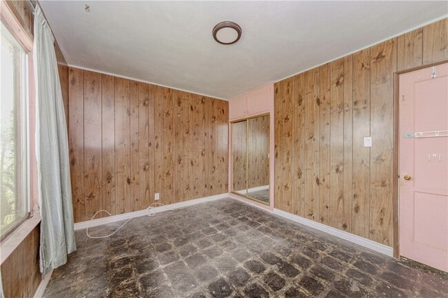 Building Photo - 2407 Fisk Ln